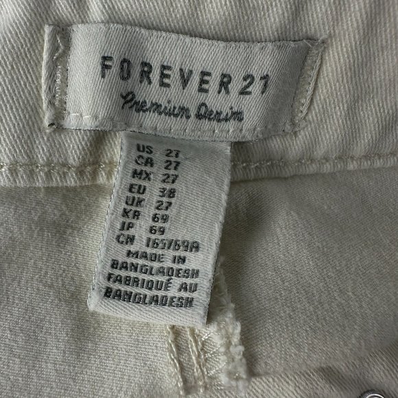 Forever 21 Women's Premium Denim Lace Hem Mid Rise Shorts,‎ Size 27, Cream - Picture 5 of 7